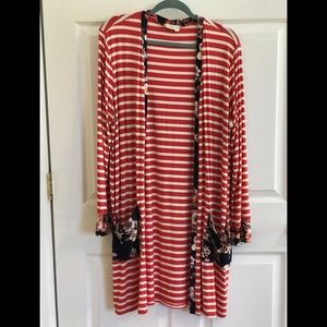 Betsey’s Boutique mid length cardigan